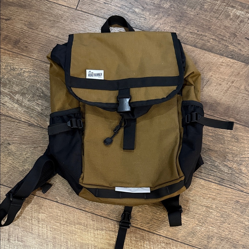 Road Runner Bag Backpack
